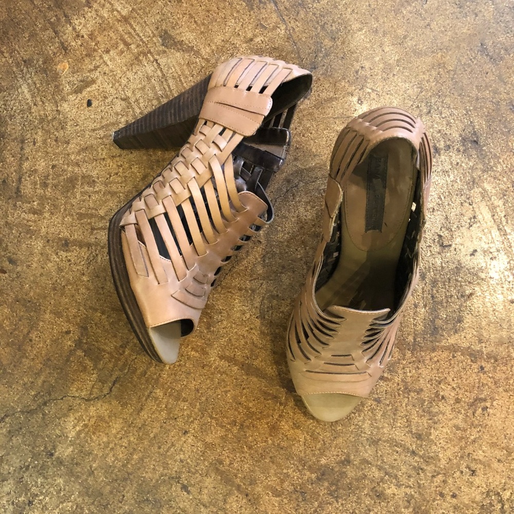 Banana Republic Tan Leather Cage Heels